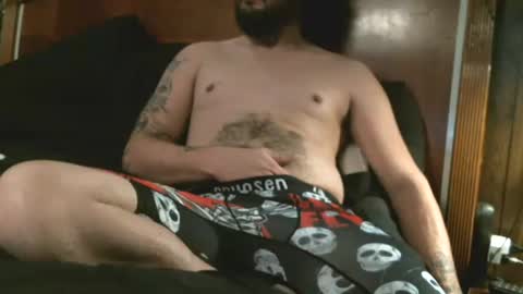 Snapshot of sydetrak4469 chatting on 12.28.24 Syde online show from 12.28.24