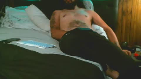 Snapshot of sydetrak4469 chatting on 10.01.25 Syde online show from 10.01.25