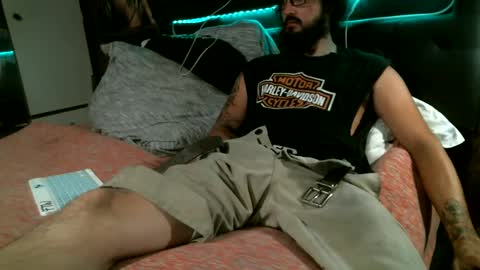 Snapshot of sydetrak4469 chatting on 10.03.25 Syde online show from 10.03.25