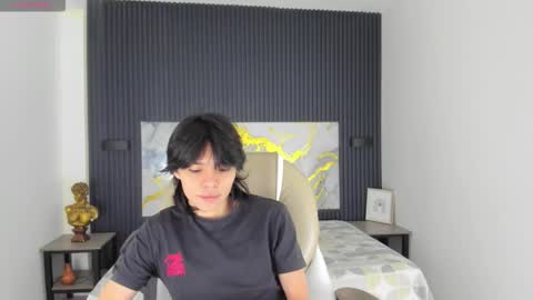 Snapshot of sylasfrost chatting on 12.03.25 sylasfrost online show from 12.03.25