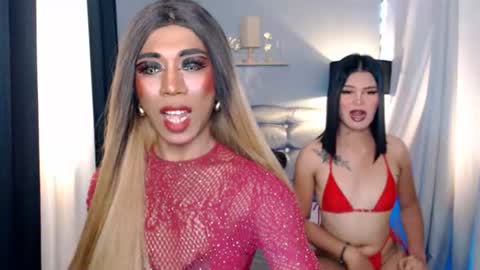 Snapshot of sylviafoxxx chatting on 06.11.26 sylviafoxxx online show from 06.11.26