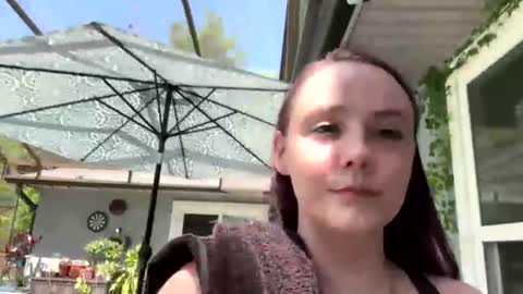 Jennah online show from 06.17.26
