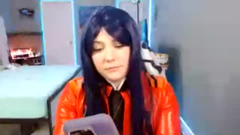 Snapshot of syndica chatting on 07.08.26 Jennah online show from 07.08.26
