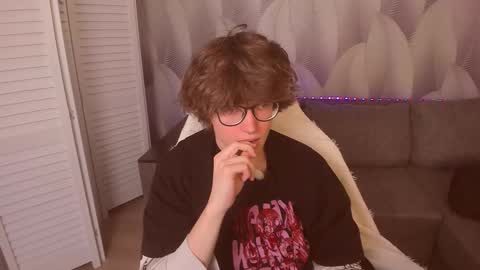 Snapshot of syndydels chatting on 02.11.26 syndydels online show from 02.11.26