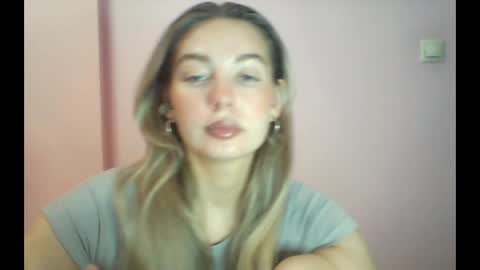 Snapshot of syrami chatting on 06.11.26 syrami online show from 06.11.26