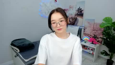 Yuki online show from 06.11.26