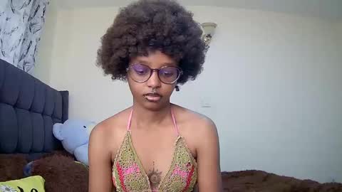 Snapshot of t_okyo chatting on 12.09.24 TOKYO online show from 12.09.24