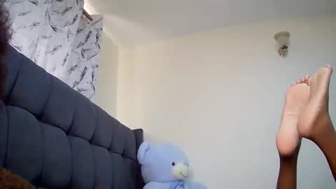 Snapshot of t_okyo chatting on 12.22.24 TOKYO online show from 12.22.24