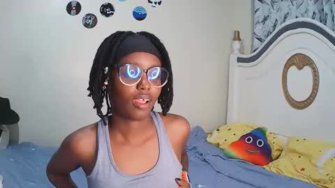 Snapshot of t_okyo chatting on 10.30.25 TOKYO online show from 10.30.25