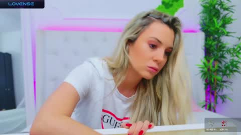 Arianna online show from 12.29.24