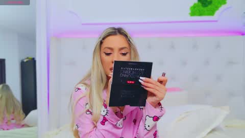 Arianna online show from 01.27.25