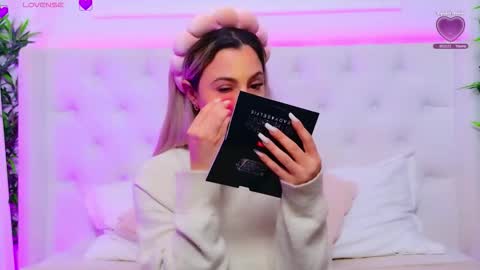 Snapshot of taahiraarabian chatting on 01.13.26 Arianna online show from 01.13.26