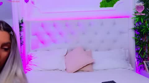 Snapshot of taahiraarabian chatting on 01.15.26 Arianna online show from 01.15.26