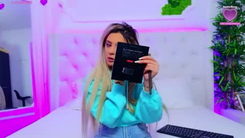 Snapshot of taahiraarabian chatting on 02.02.26 Arianna online show from 02.02.26