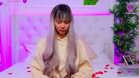 Snapshot of taahiraarabian chatting on 02.12.26 Arianna online show from 02.12.26