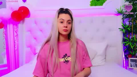 Snapshot of taahiraarabian chatting on 02.20.26 Arianna online show from 02.20.26