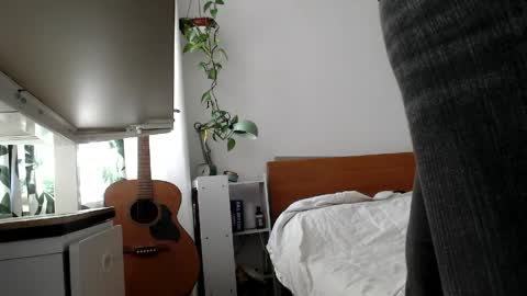 tache154167 online show from 04.22.26