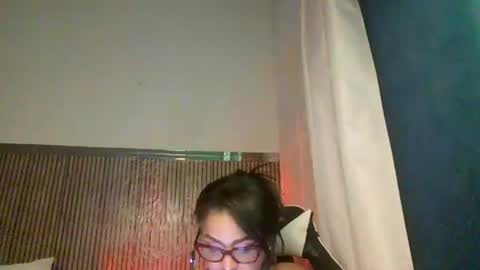 yameil online show from 06.30.26