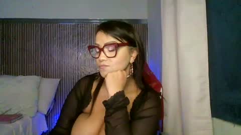 yameil online show from 07.11.26