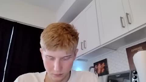 collegetwinkboi online show from 02.26.26