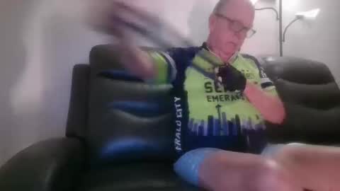 tacrunner66_ online show from 10.19.25