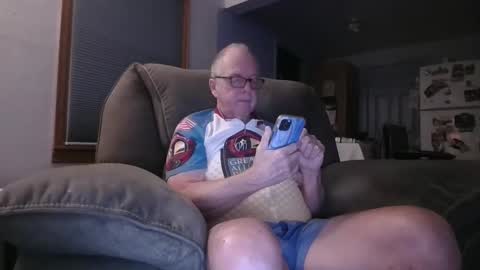 Snapshot of tacrunner66_ chatting on 02.15.26 tacrunner66_ online show from 02.15.26