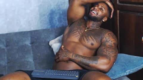 Tairon Tucke online show from 12.29.24