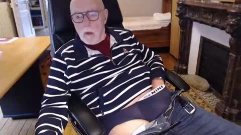 Snapshot of taisabaki54 chatting on 12.04.24 taisabaki54 online show from 12.04.24