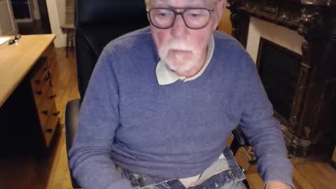 Snapshot of taisabaki54 chatting on 10.27.25 taisabaki54 online show from 10.27.25