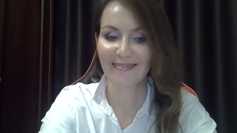 taisialucky77 online show from 10.15.25