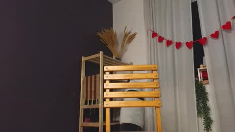 Snapshot of taissa_farmiga chatting on 02.27.26 Lizzy online show from 02.27.26