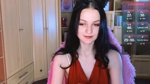 Snapshot of taissia_sweet chatting on 02.14.25 Im Taya online show from 02.14.25