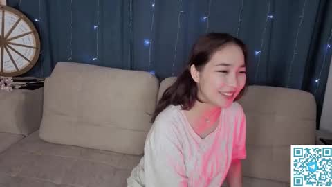 Snapshot of taitcurington chatting on 01.14.26 Soo Ying online show from 01.14.26