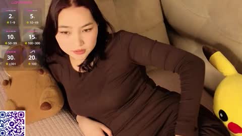 Soo Ying online show from 02.14.26