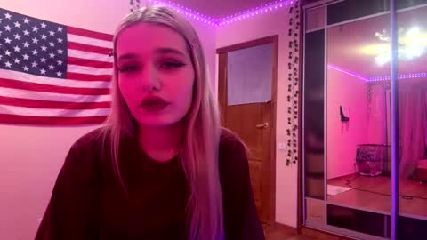 Mia online show from 03.09.26