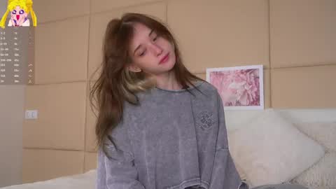 Mia online show from 05.03.26