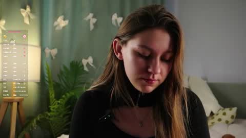 Molly online show from 06.09.26