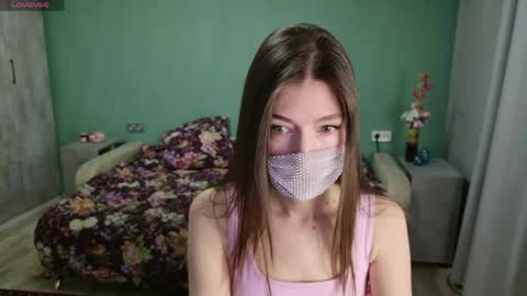 Snapshot of take_me_to_moon chatting on 04.01.26 Sasha online show from 04.01.26