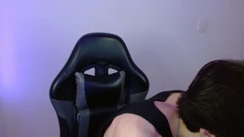 Snapshot of takeru___ chatting on 01.12.26 takeru___ online show from 01.12.26