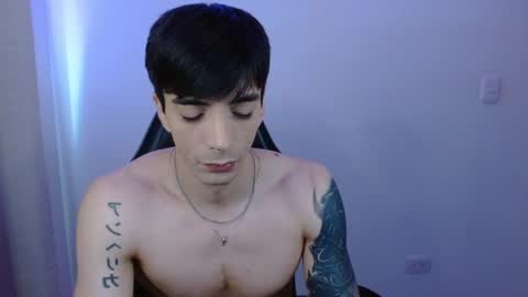 Snapshot of takeru___ chatting on 03.11.26 takeru___ online show from 03.11.26