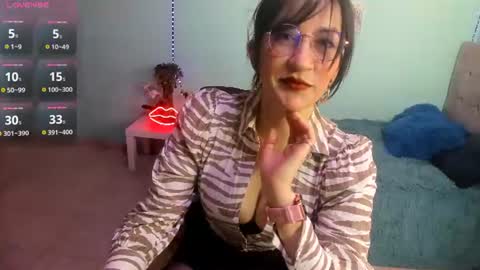 Snapshot of talia_mystic chatting on 07.10.26 Talia mia online show from 07.10.26