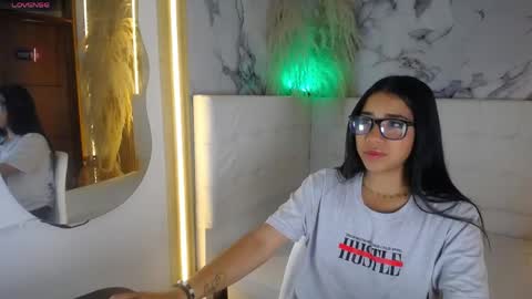 taliasweett online show from 04.18.26