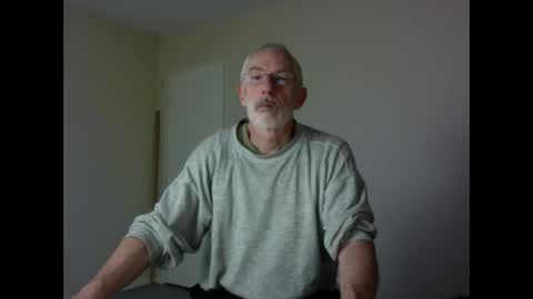Snapshot of taliesin4321 chatting on 10.19.25 Jack Pierrot online show from 10.19.25