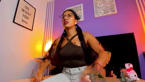 tall_hot_brunette online show from 12.15.25