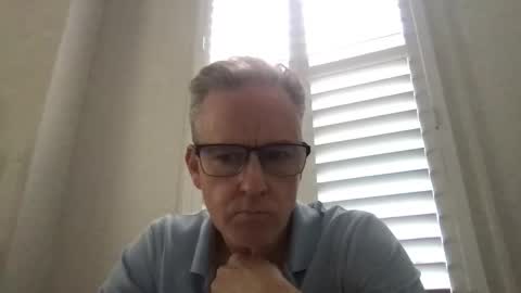 Snapshot of tallandfit000 chatting on 11.19.25 tallandfit000 online show from 11.19.25