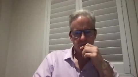 Snapshot of tallandfit000 chatting on 12.17.25 tallandfit000 online show from 12.17.25