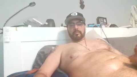 Snapshot of talllatino310 chatting on 02.23.26 talllatino310 online show from 02.23.26