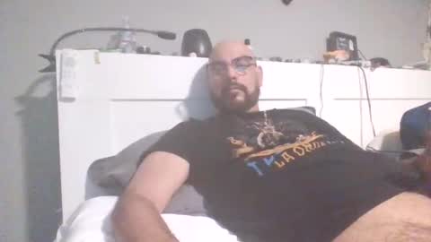 Snapshot of talllatino310 chatting on 03.12.26 talllatino310 online show from 03.12.26