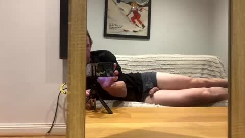 Snapshot of tallmanplaytime chatting on 07.12.26 Tall Bored Horny - Cumshot online show from 07.12.26