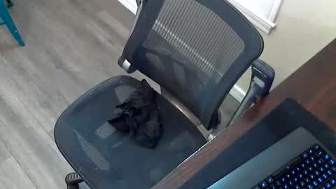 tallslimsmooth online show from 02.05.26